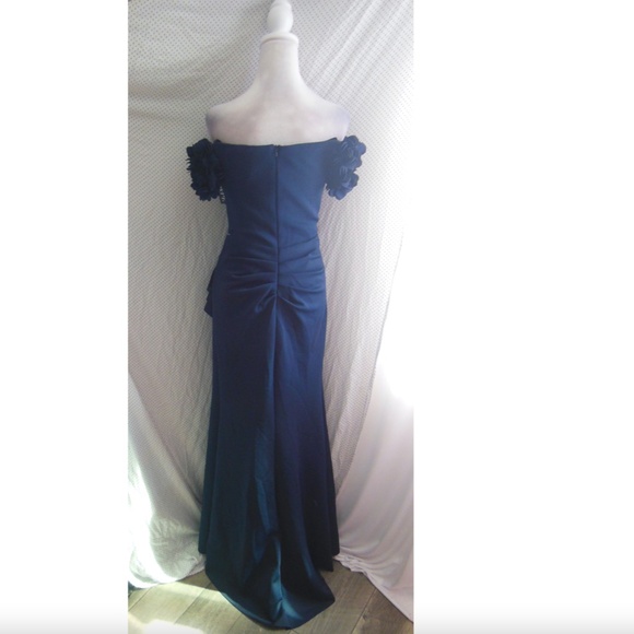 NEW XSCAPE Navy ROSETTE Floral SLEEVE Off The Shoulder RUCHED Scuba Crepe GOWN 6 - Picture 10 of 16